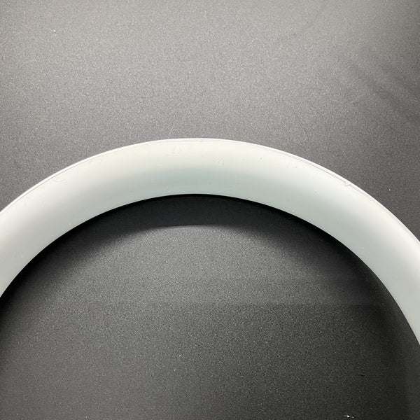 【中古】Beats Solo3 Wireless シルバー 【BT SOLO3 WL SLV（MNEQ2PA/A）】【秋葉原】