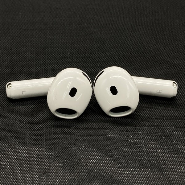 【中古】AirPods 4 MXP93J/A（アクティブノイズキャンセリング搭載）【日本橋】
