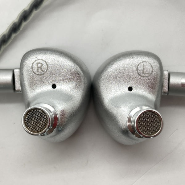 【中古】A3H+ Lux Edition (Universal Fit)【秋葉原】
