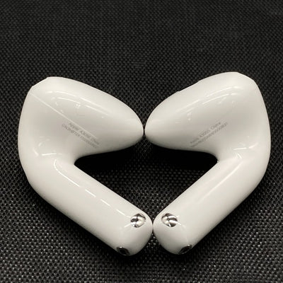 【中古】AirPods 4 MXP93J/A（アクティブノイズキャンセリング搭載）【秋葉原】