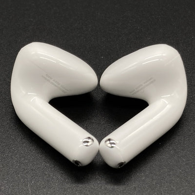 【中古】AirPods 4 MXP93J/A（アクティブノイズキャンセリング搭載）【秋葉原】