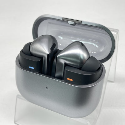 【中古】Galaxy Buds3 Pro シルバー 【SM-R630NZAAXJP】【秋葉原】