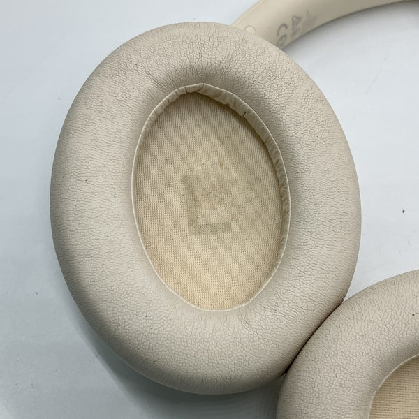 【中古】EarFun Wave Pro White【秋葉原】