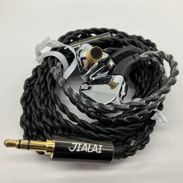 【中古】CARAT【秋葉原】
