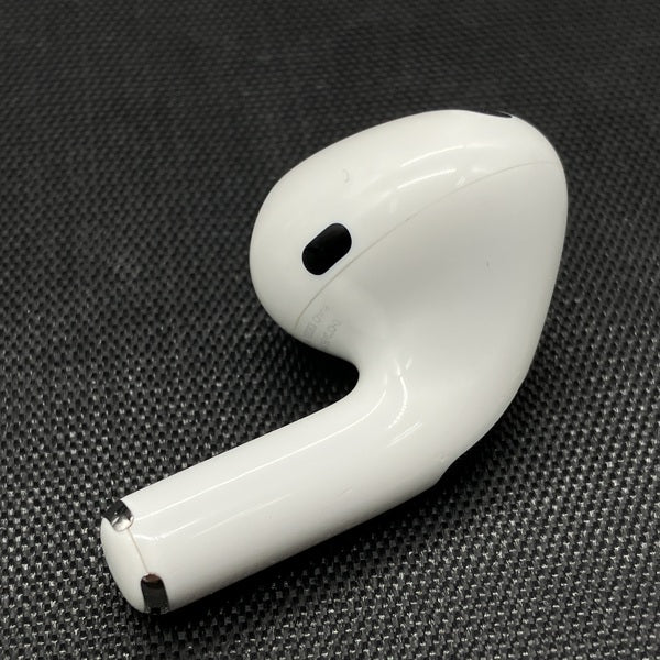 【中古】AirPods Pro （R側）【秋葉原】