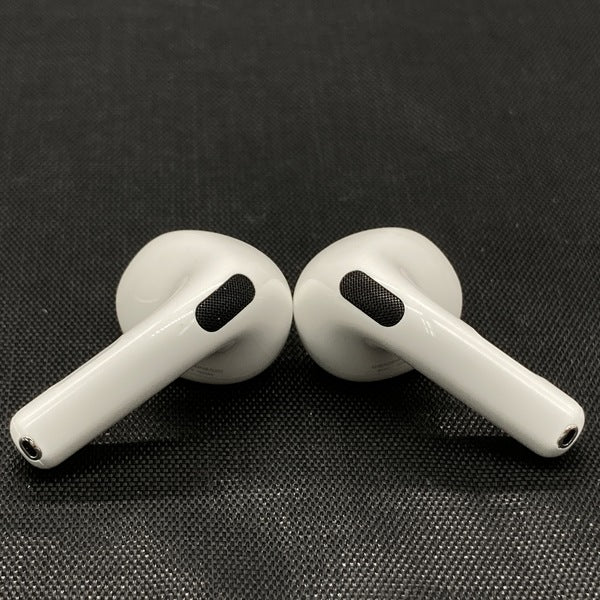 【中古】AirPods 4 MXP93J/A（アクティブノイズキャンセリング搭載）【秋葉原】