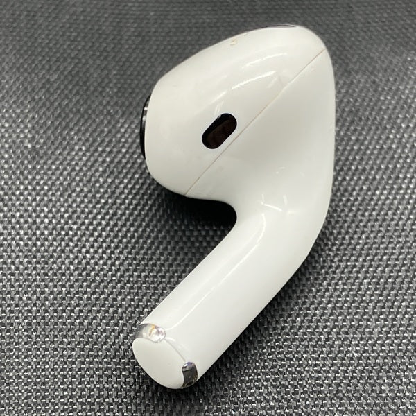 【中古】AirPods Pro （R側）【秋葉原】