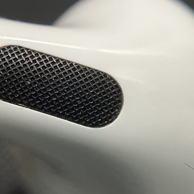 【中古】AirPods 4 (R側)（アクティブノイズキャンセリング搭載）【秋葉原】