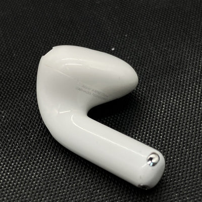 【中古】AirPods 4 (L側)（アクティブノイズキャンセリング搭載）【秋葉原】