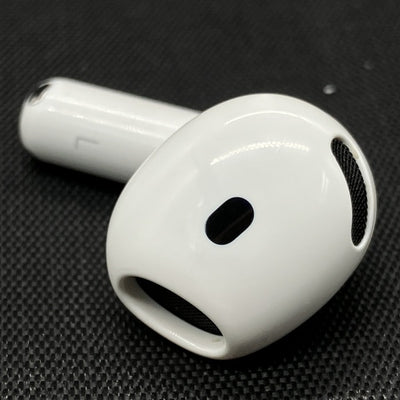 【中古】AirPods 4 (L側)（アクティブノイズキャンセリング搭載）【秋葉原】