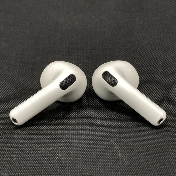 【中古】AirPods 4 MXP93J/A（アクティブノイズキャンセリング搭載）【秋葉原】