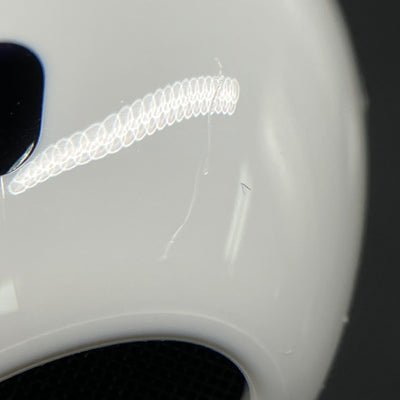 【中古】AirPods 4 MXP93J/A（アクティブノイズキャンセリング搭載）【秋葉原】