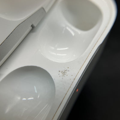【中古】AirPods Pro 充電ケース【日本橋】