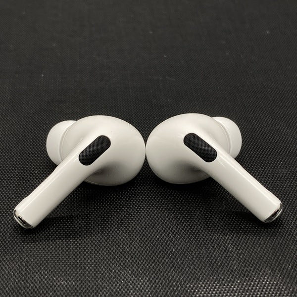 Apple 【中古】MagSafe充電ケース(USB-C)付きAirPods Pro(第2