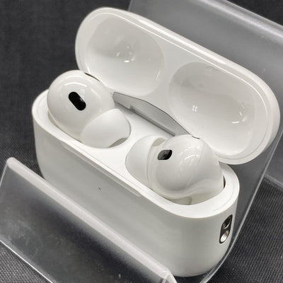 【中古】MagSafe充電ケース(USB-C)付きAirPods Pro(第2世代) MTJV3JA【名古屋】