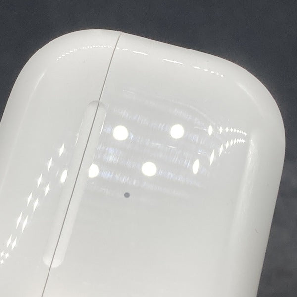 【中古】MagSafe充電ケース(USB-C)付きAirPods Pro(第2世代) MTJV3JA【名古屋】