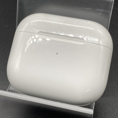 【中古】AirPods 充電ケース (第3世代)【秋葉原】