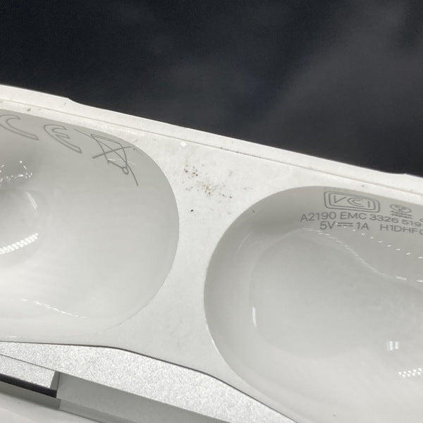 【中古】AirPods Pro 充電ケース(MagSafe)【日本橋】