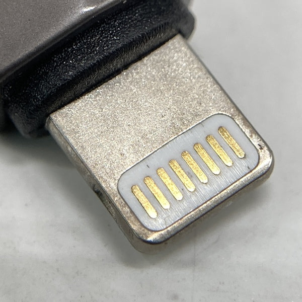 【中古】Lightning - USBカメラアダプタ【秋葉原】
