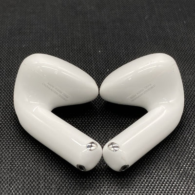 【中古】AirPods 4 MXP93J/A（アクティブノイズキャンセリング搭載）【日本橋】