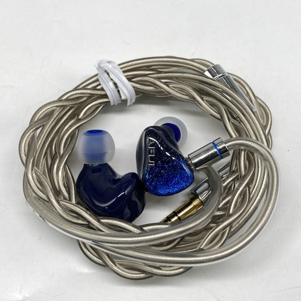 【中古】Explorer【秋葉原】