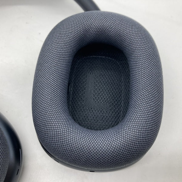 【中古】AirPods Max(USB-C) MWW43ZA/A ミッドナイト【日本橋】