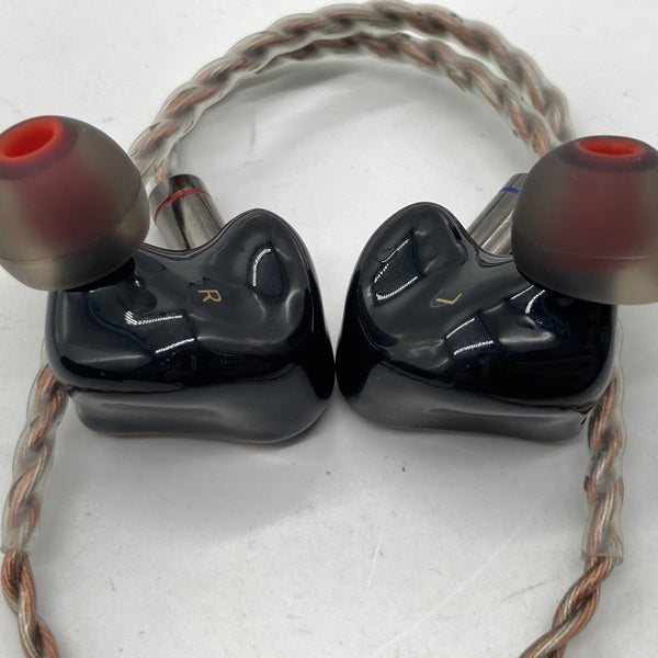【中古】PERFORMER 8【仙台】