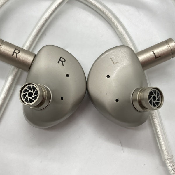 【中古】Que【秋葉原】