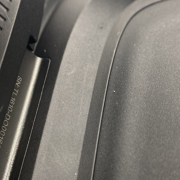 【中古】LIVE BEAM 3 ブラック【JBLLIVEBEAM3BLK】【日本橋】