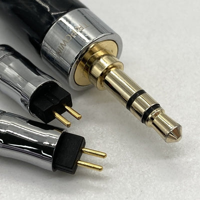 【中古】Moonshadow (3.5mm - 2Pin)【秋葉原】