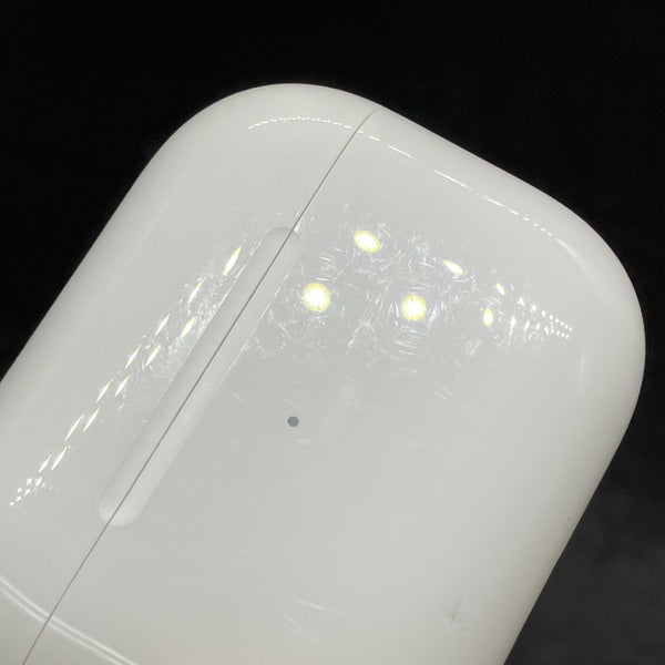 【中古】MagSafe充電ケース(USB-C)付きAirPods Pro(第2世代) MTJV3JA【仙台】