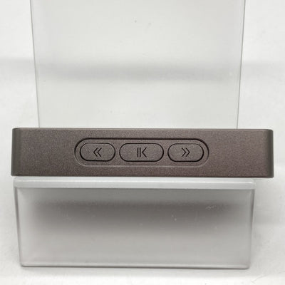 【中古】UA4 チタニウム【秋葉原】