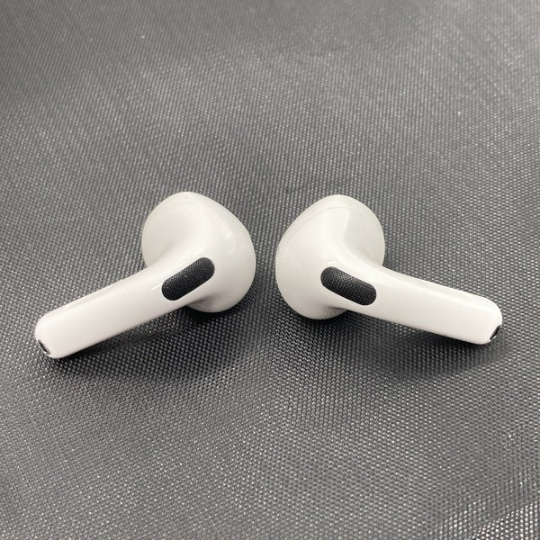 【中古】AirPods 4 MXP93J/A（アクティブノイズキャンセリング搭載）【秋葉原】