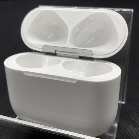 Apple 【中古】AirPods 4 （ANC）ワイヤレス充電ケース【秋葉原