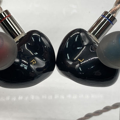 【中古】PERFORMER 8 4.4ｍｍモデル【日本橋】