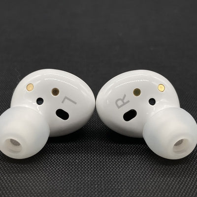 【中古】Galaxy Buds2 White 【SM-R177NZWAXJP】【秋葉原】