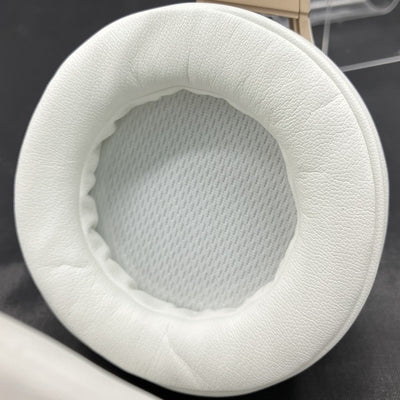 【中古】VIRTUOSO RGB WIRELESS - Pearl White【秋葉原】