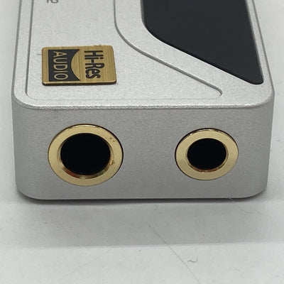 【中古】UA4 シルバー【秋葉原】