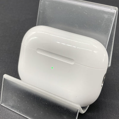 【中古】MagSafe充電ケース(USB-C)付きAirPods Pro(第2世代) MTJV3JA【秋葉原】