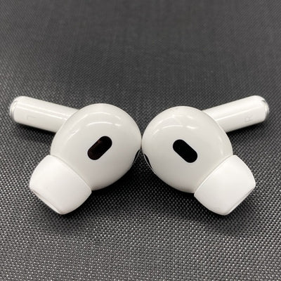 【中古】MagSafe充電ケース(USB-C)付きAirPods Pro(第2世代) MTJV3JA【秋葉原】