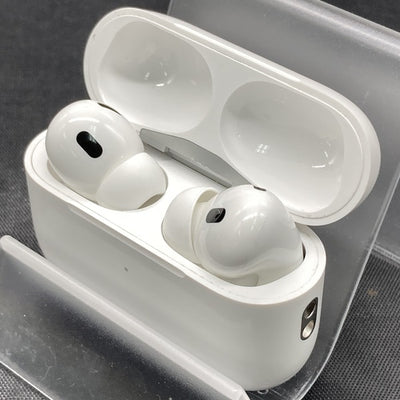【中古】MagSafe充電ケース(USB-C)付きAirPods Pro(第2世代) MTJV3KH/A (海外モデル)【名古屋】