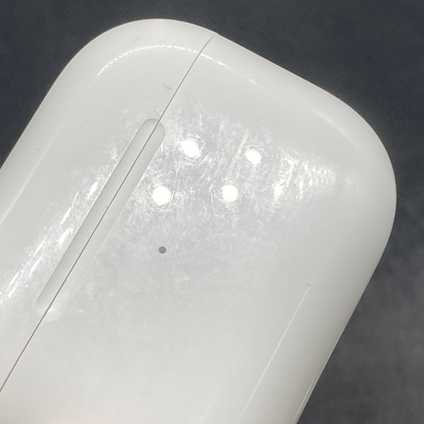 【中古】MagSafe充電ケース(USB-C)付きAirPods Pro(第2世代) MTJV3KH/A (海外モデル)【名古屋】