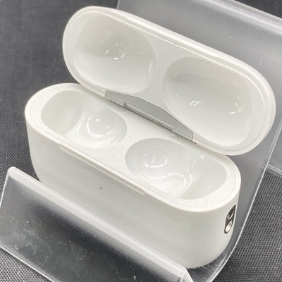 【中古】AirPods Pro (第2世代) 充電ケース (Lightning)【名古屋】