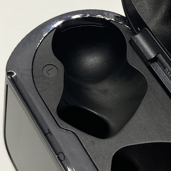 【中古】TOUR PRO 3 ブラック【JBLTOURPRO3BLK】【秋葉原】