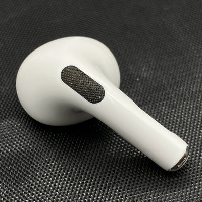 【中古】AirPods Pro （R側）【秋葉原】
