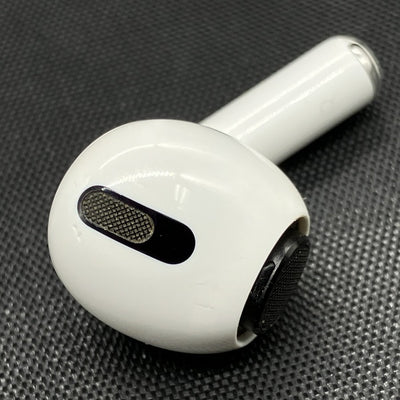 【中古】AirPods Pro （R側）【秋葉原】