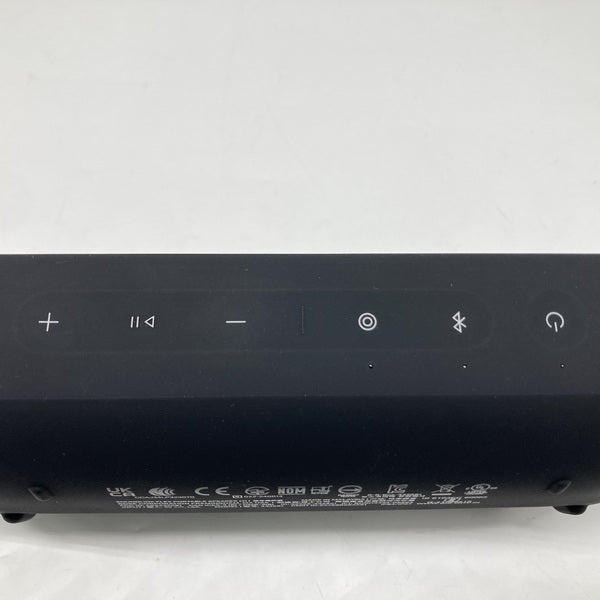BOSE　SOUNDLINK FLEXカーマインレッド中古。 BOSE SOUNDLINK FLEXカーマインレッド中古。