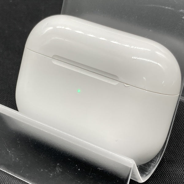 AirPods Pro ホワイト 本体 + 充電ケーブル　中古使用品 AirPods第三世代 本体 ホワイト 充電ケーブル付属 アップル