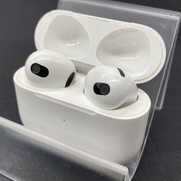 【中古】Airpods MME73J/A 3rd Generation【日本橋】