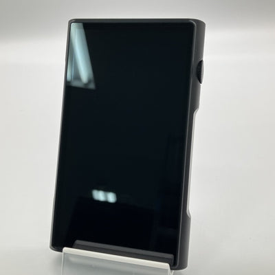 【中古】M6 Ultra Black【秋葉原】